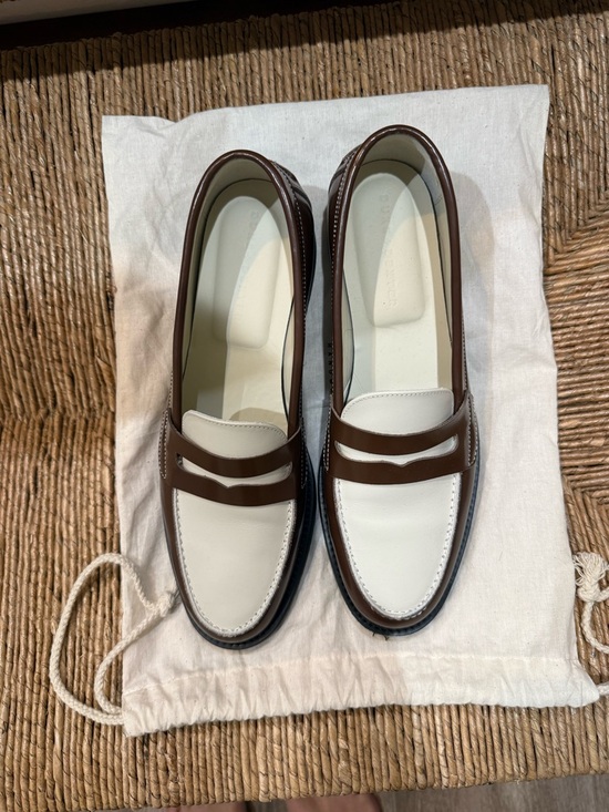 duke an dexter Shoes - Wilde Chestnut + White Penny Loafer